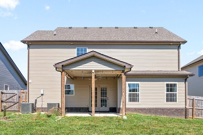 Building Photo - 205 Elwell Rd