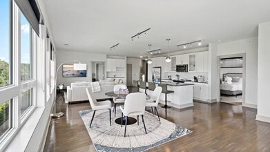 Building Photo - 7370 Montcalm Dr