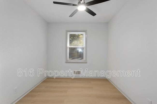 Building Photo - 12516 13th St