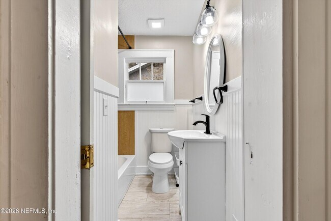 Building Photo - 4755 French St