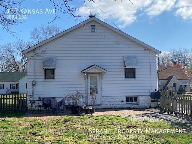 Building Photo - 133 Kansas Ave