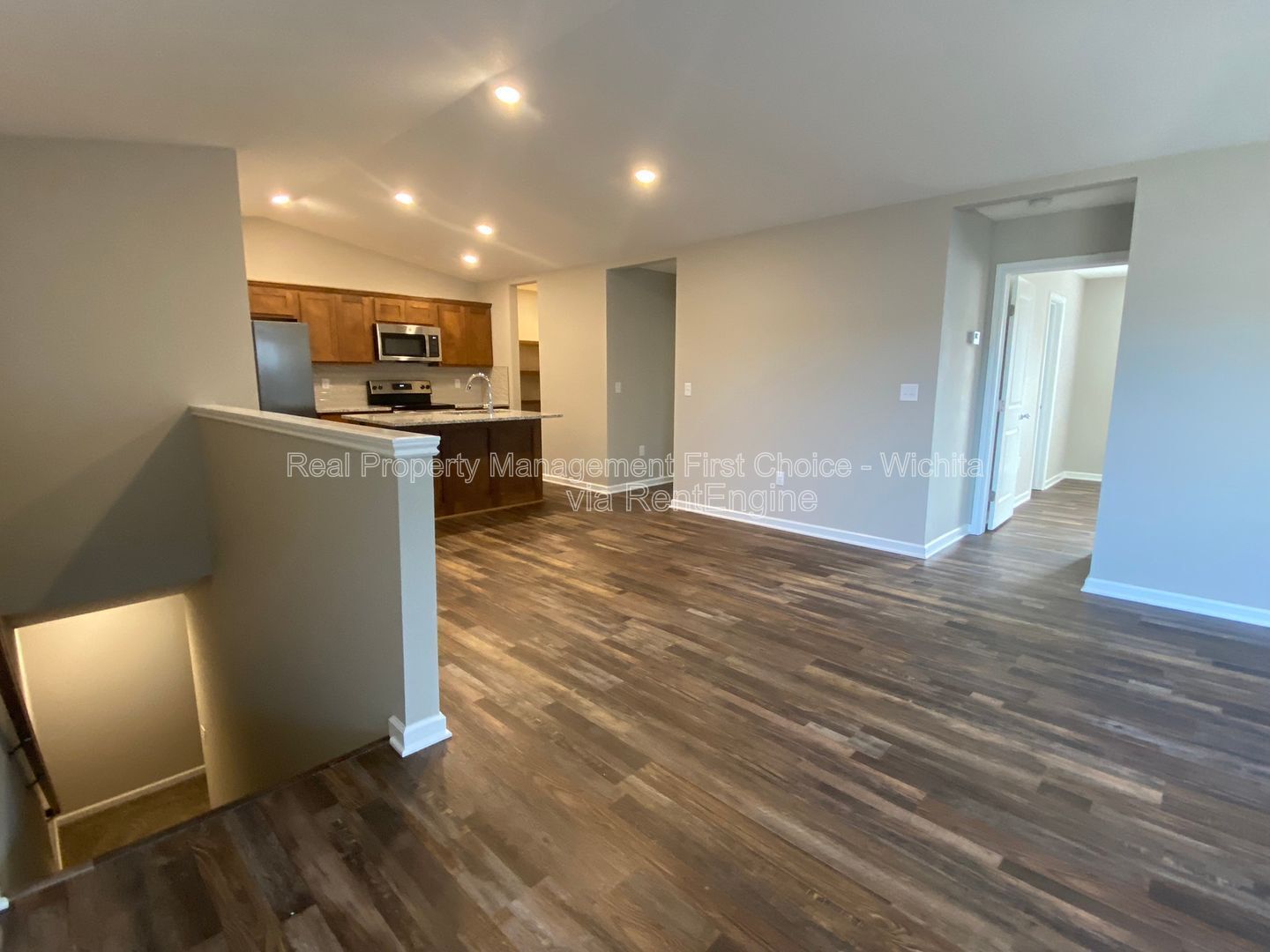 Building Photo - 10607 E Kinkaid Cir