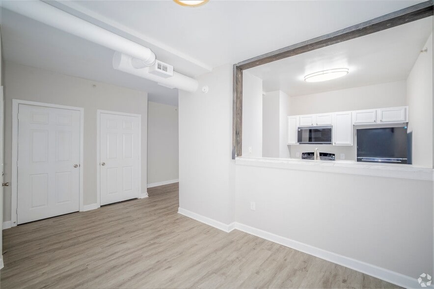 Interior Photo - The Gardens at Manchester