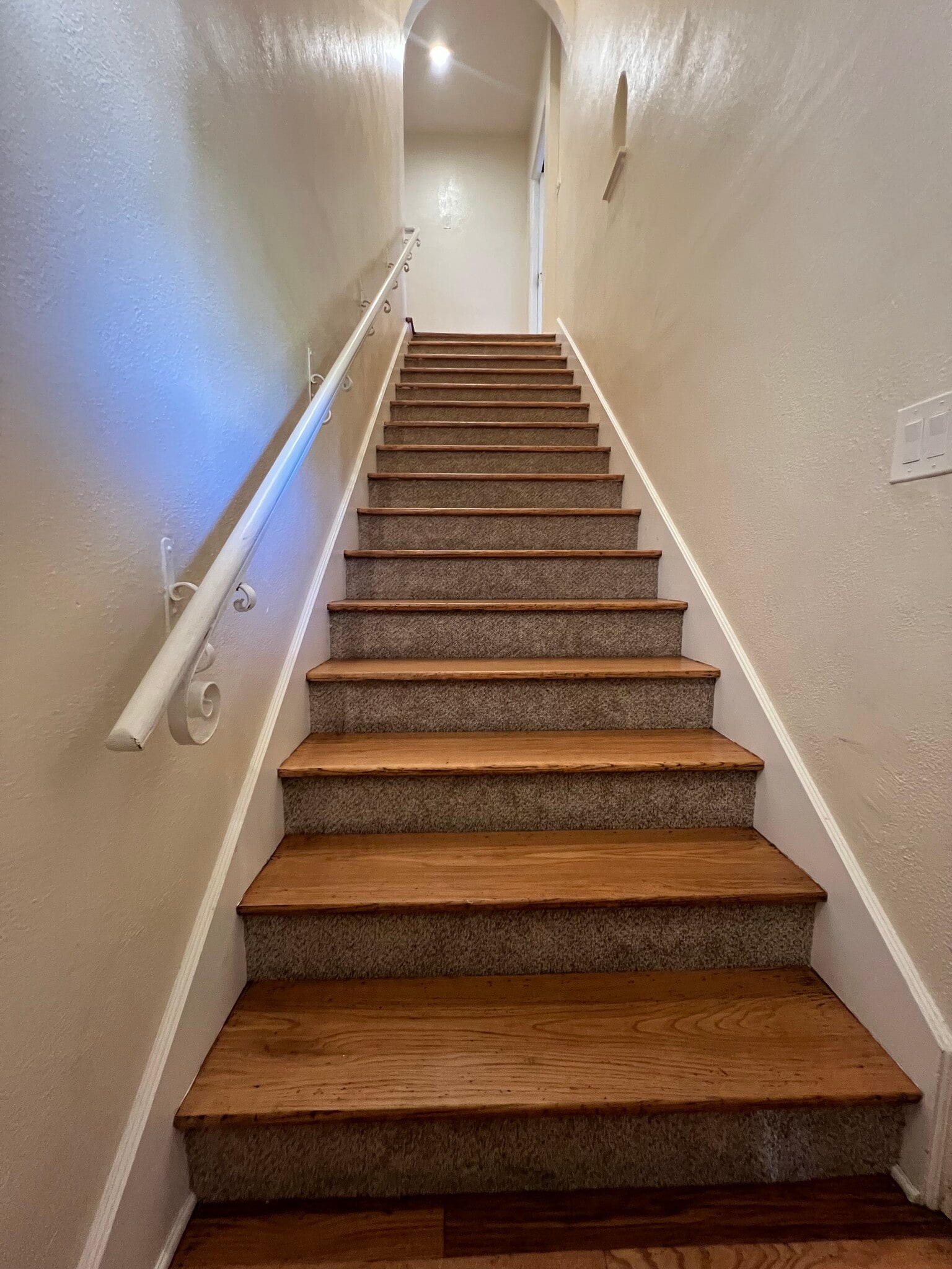 Entry stair - 2528 Front St