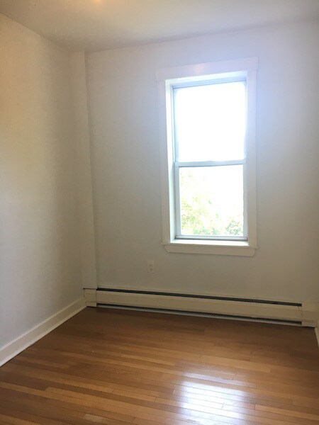 Building Photo - 90 Waldo Ave