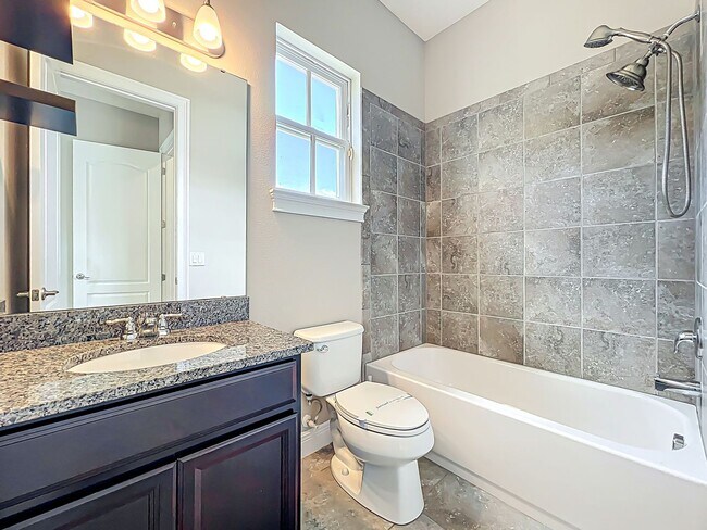 Building Photo - 9421 Dugard Ct