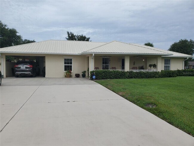 Building Photo - 1051 SW 85th Way