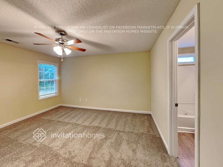 Building Photo - 236 Bainbridge Cir