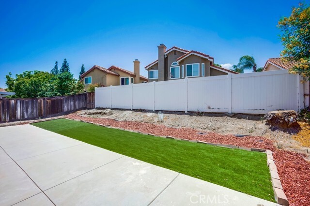 Building Photo - 1326 Kroonen Dr