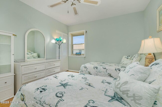 Building Photo - 199 Jimmy Buffett Mem Hwy