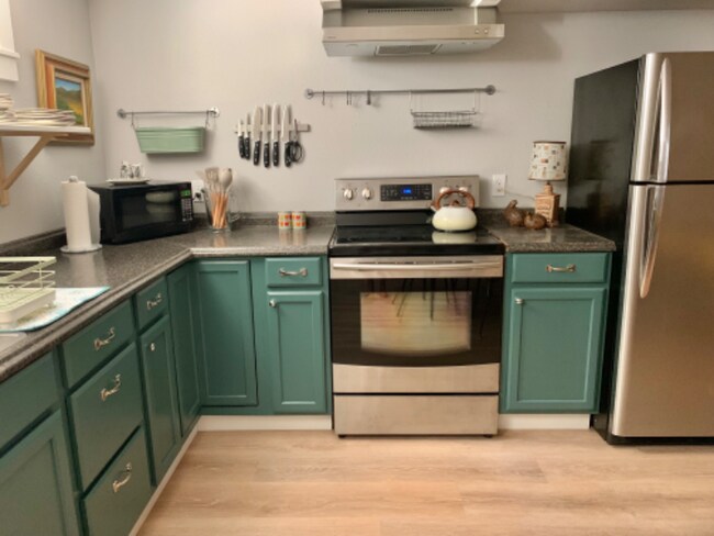 Building Photo - 1008 Princeton Ave