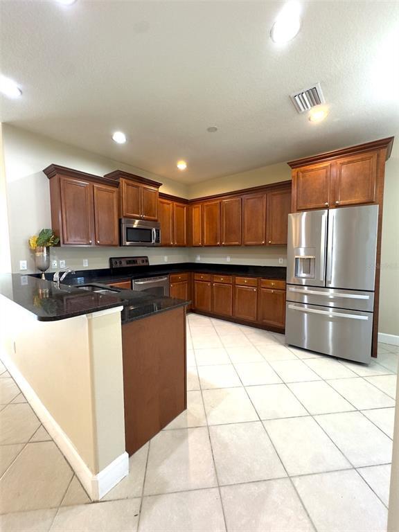 Building Photo - 5250 Echo Ln