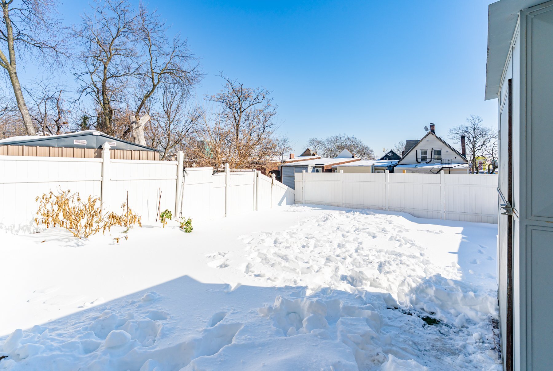 Building Photo - 168 Johnson Ave