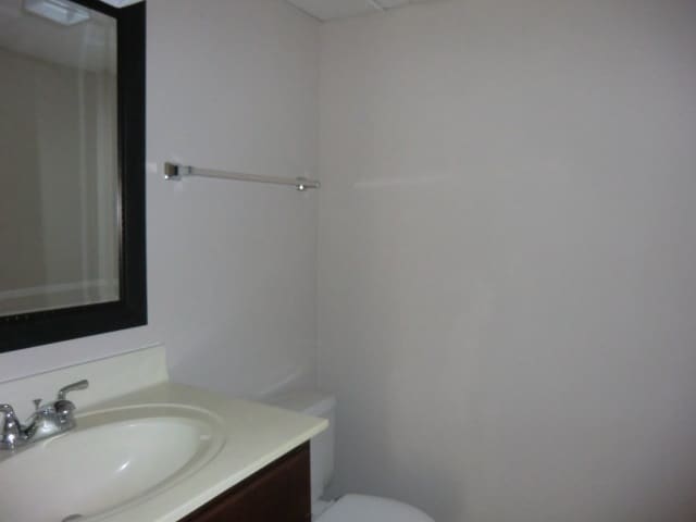 Building Photo - 24 Heritage Pl