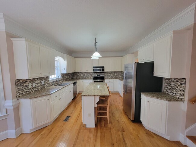 Building Photo - Hardy Pointe - Columbia County