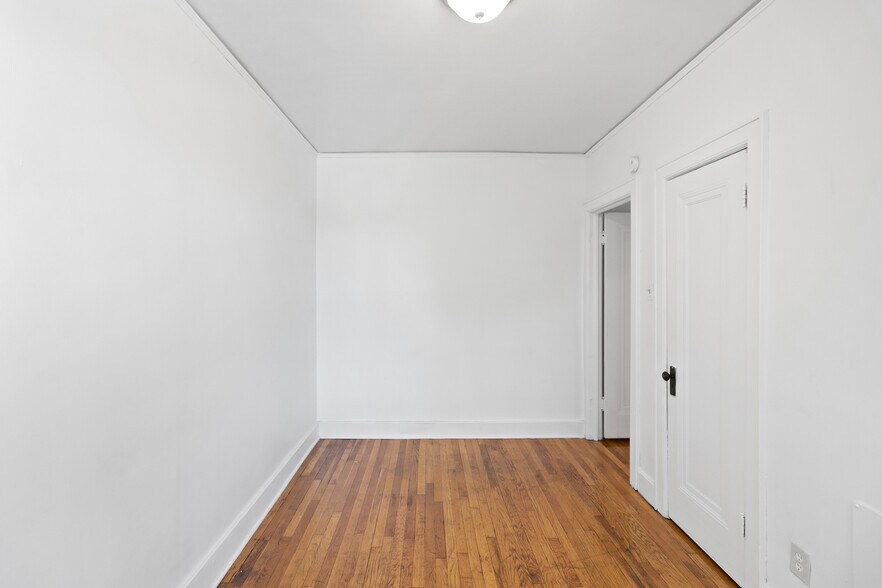 Building Photo - 108 Washtenaw Ave