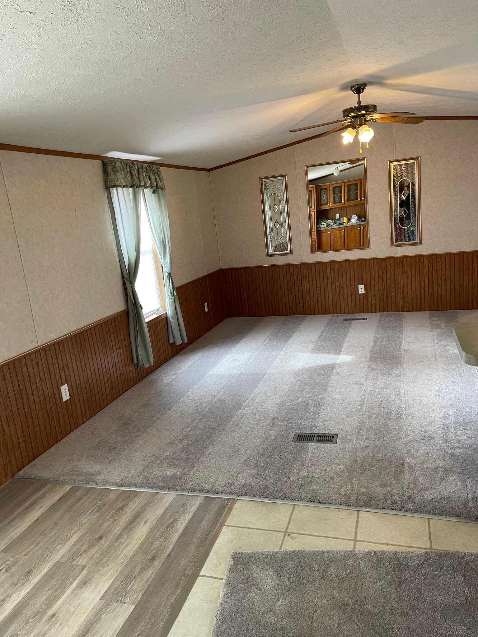 New Carpet in Living Room - 24616 Crowe Rd