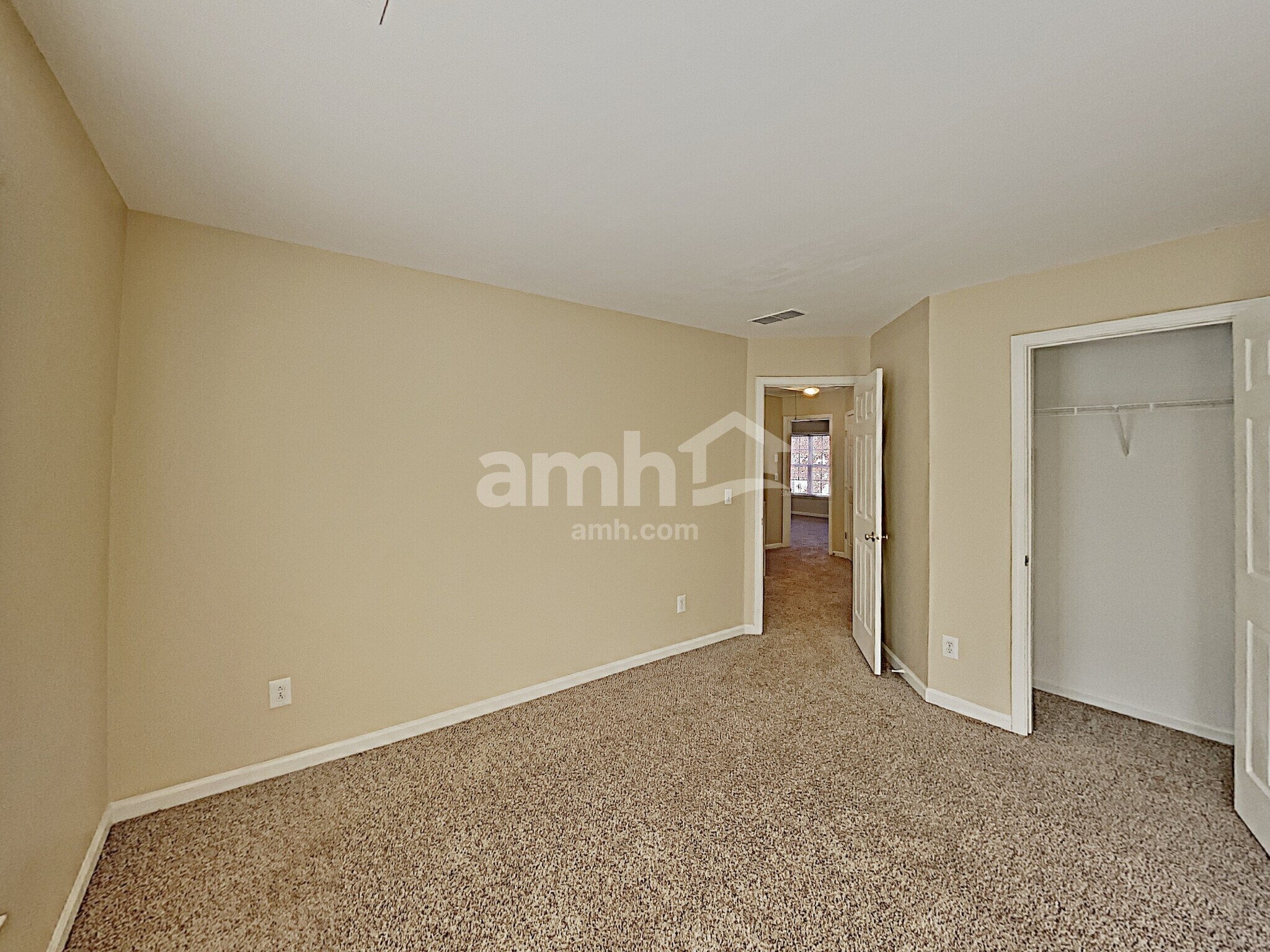 Building Photo - 401 Citronelle Dr
