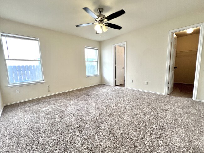 Building Photo - 1505 Merrell Cove