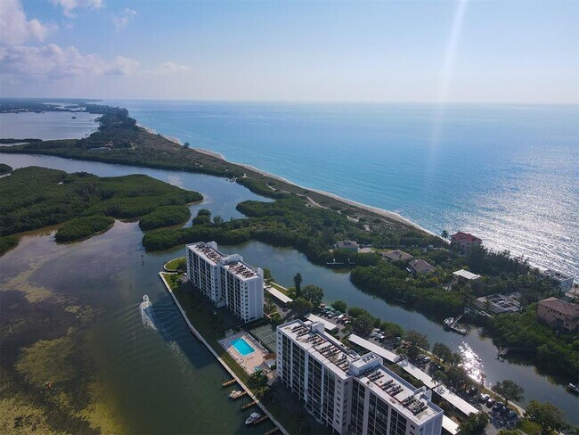 Building Photo - 9397 Midnight Pass Rd