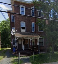 Building Photo - 124 - 126 Putnam Streeet