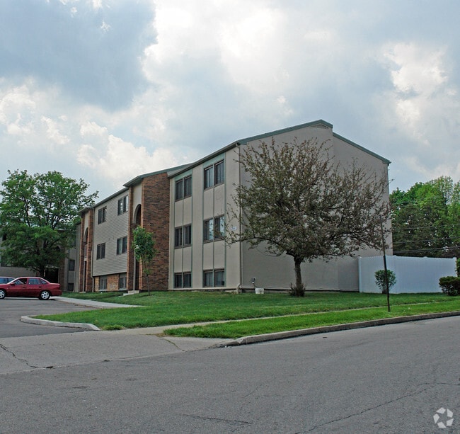 Landmark Village 264 Landmark Ct Fairborn OH 45324 Apartment Finder