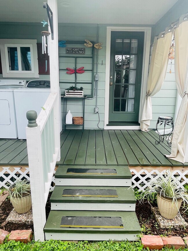 Building Photo - 4709 Park Dr