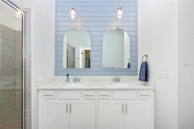 Building Photo - 17500 Opal Sand Dr