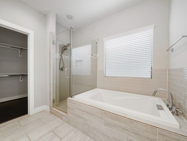 Building Photo - 3804 Sherman St