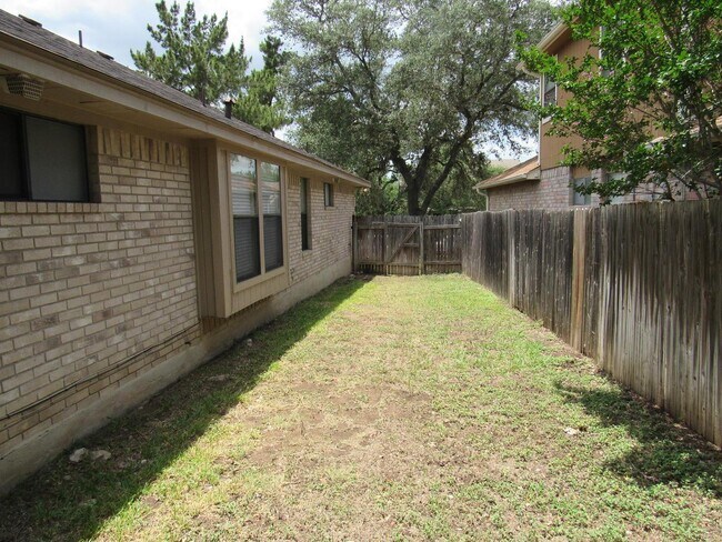Building Photo - 21130 Malibu Colony