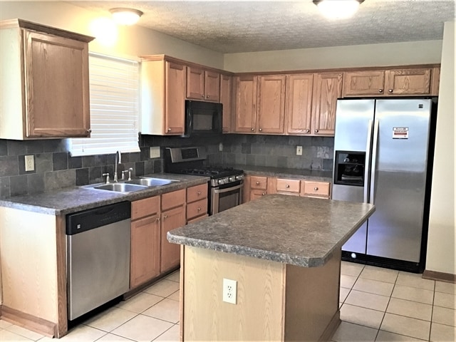 Building Photo - 7624 Harbour Town Dr