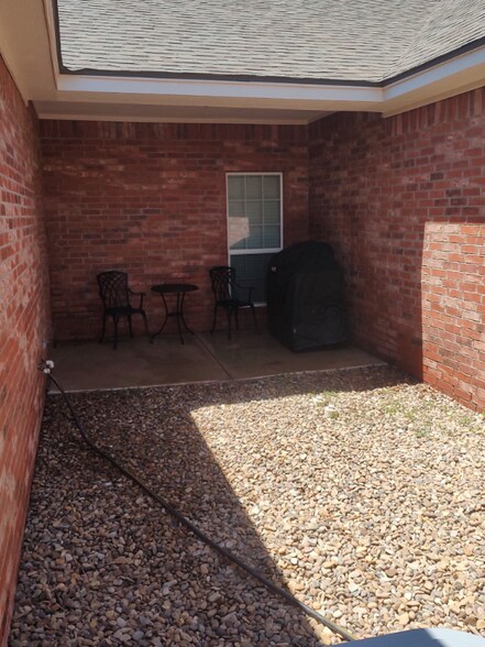 Building Photo - 6310 Nancy Ellen St