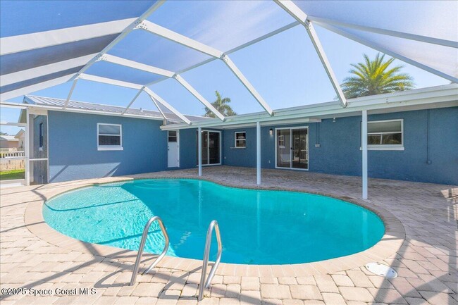 Building Photo - 436 Thrush Dr