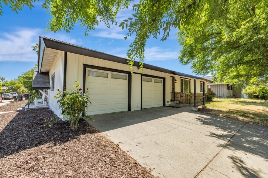 Building Photo - 1134 Agatha Way