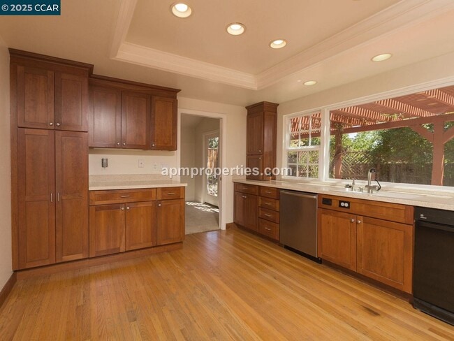 Building Photo - 235 St Christopher Dr