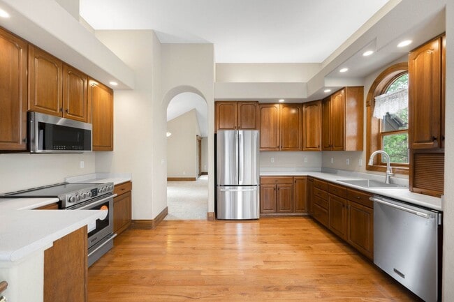 Building Photo - 1BD, 1BA Mountain Gatehouse in Conifer