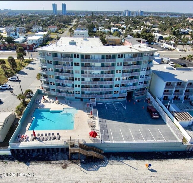 Building Photo - 800 N Atlantic Ave