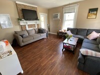 Building Photo - 1532 Burney Ln