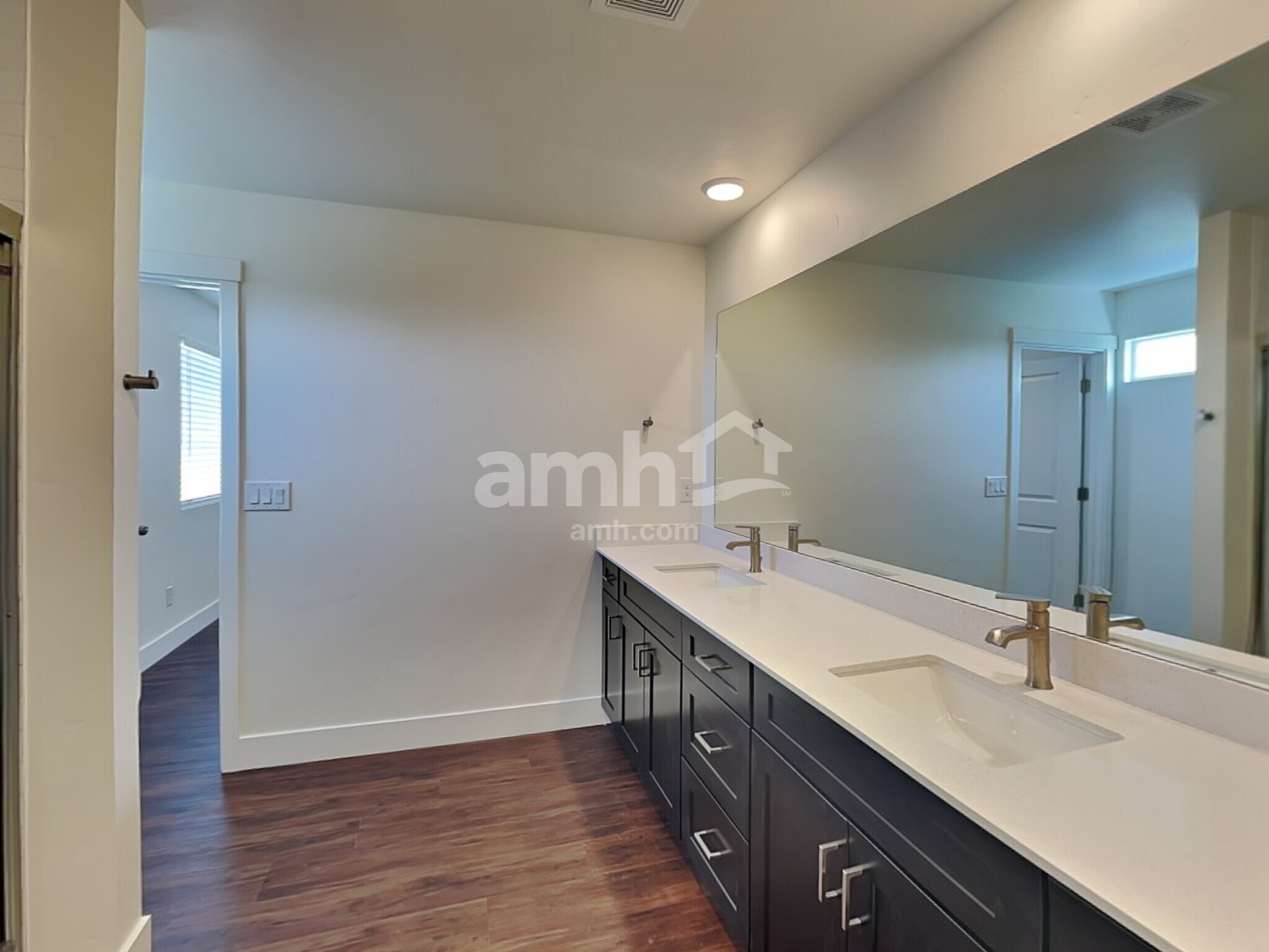 Building Photo - 871 N Rivermist Pl