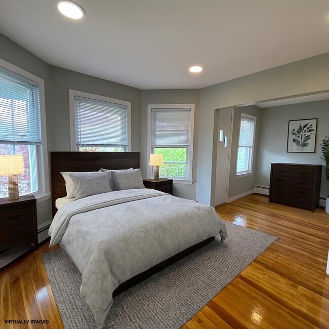 Building Photo - 203 Duncan Ave