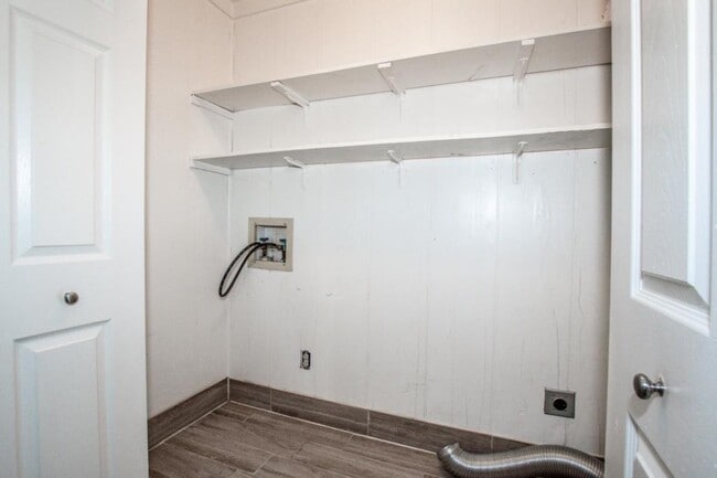 Building Photo - 1159 Camp Creek Rd