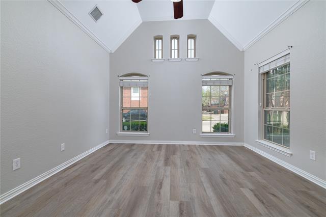 Building Photo - 2108 Harris Pl