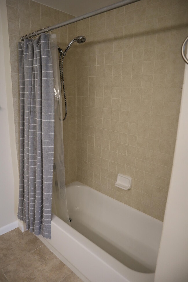 Building Photo - 350 G St SW