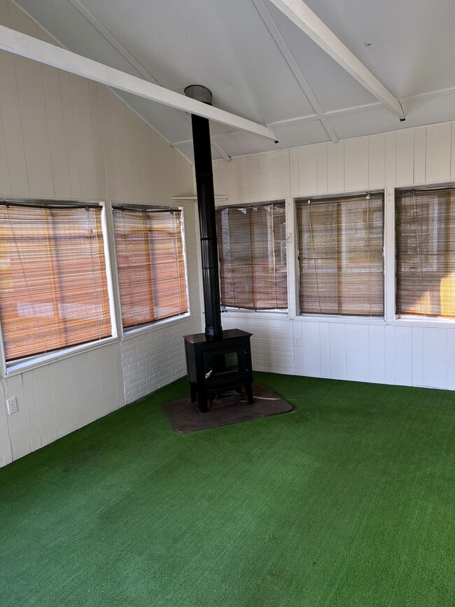 Building Photo - Renovated 3 -Bedroom, 2-1/2 Bathroom Farm ...