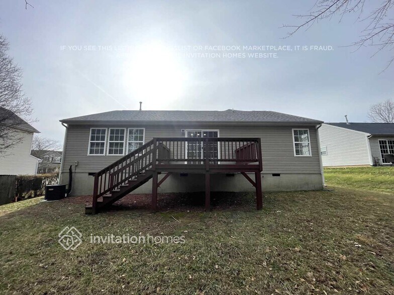 Building Photo - 721 Carly Court