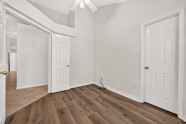 Building Photo - 3830 Flatwood Dr