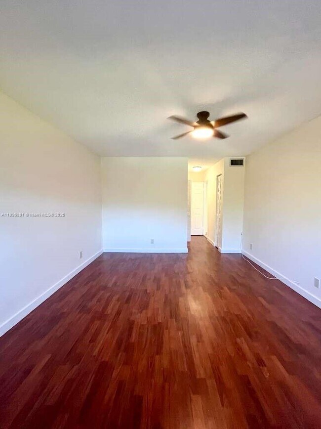 Building Photo - 1425 Atlantic Shores Blvd