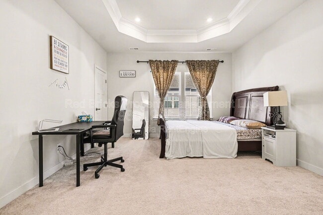 Building Photo - 9306 Mallard Mls Dr