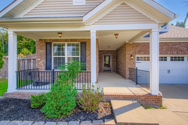 Building Photo - 2520 River Trail Dr