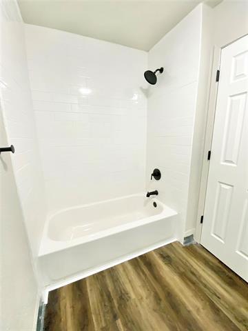 Building Photo - 117 E Sanford St